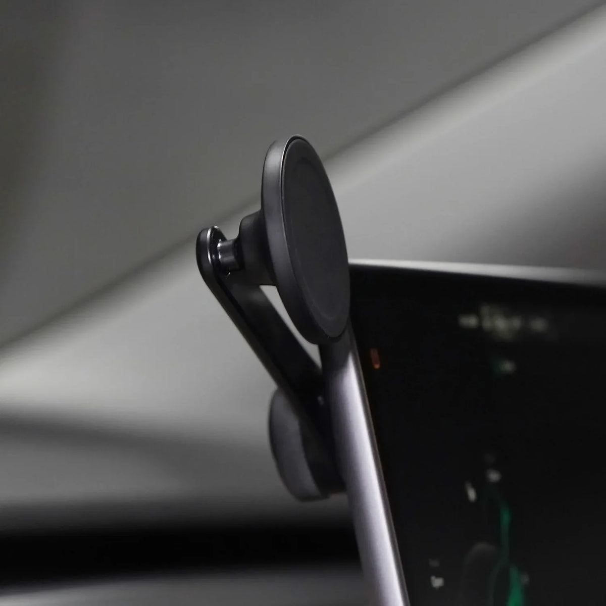 Iottie Terus Magsafe Monitor Mount Black - Essentify