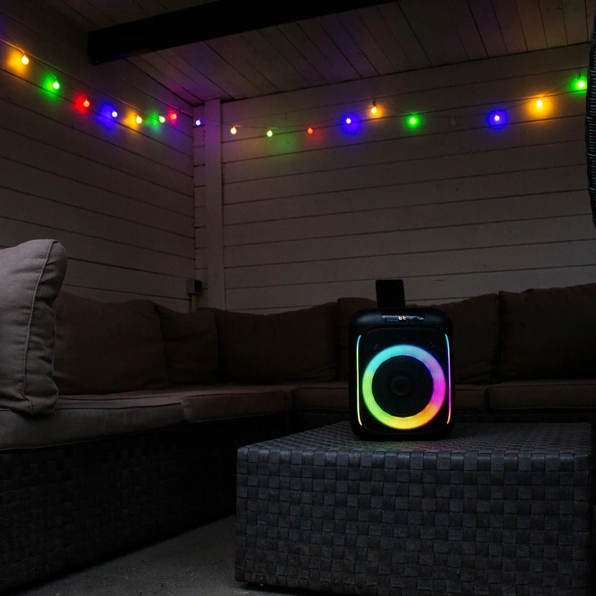 Lenco Bluetooth Party Speaker + Remote + Microphone Black - Essentify