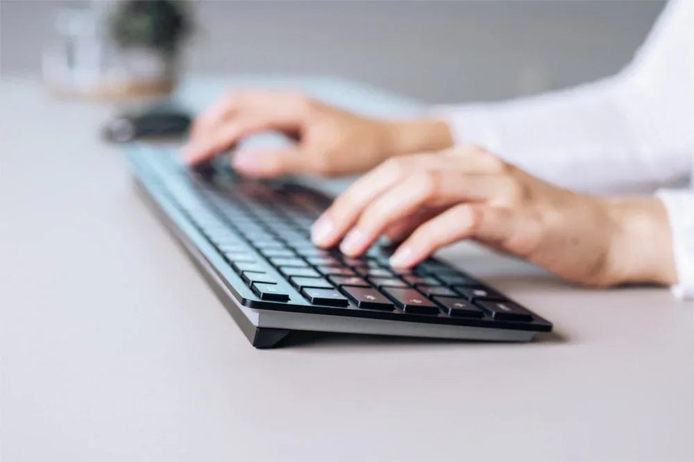 Cherry KW 9100 Slim | Draadloos Toetsenbord | QWERTY - Essentify