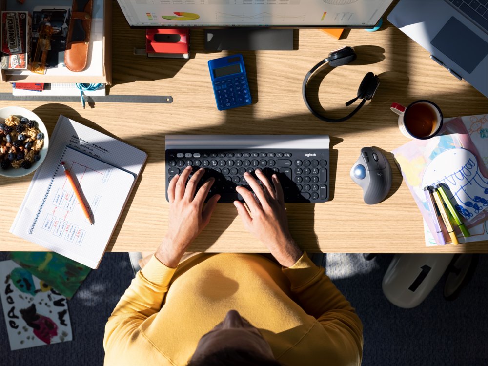 Logitech M575 Ergo Trackball for Business | Ergonomische Draadloze Muis | Rechtshandig | RF + Bluetooth | 2000 DPI | Grafiet