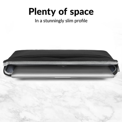 Mobilize Waterresistant Laptop Sleeve Up To 17.4Inch Black - Essentify