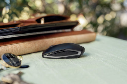 Cherry GENTIX BT | Ambidextrous Draadloze Muis | Bluetooth | 2000 DPI | Zwart - Essentify