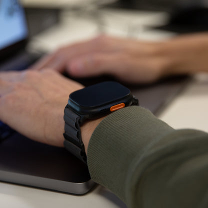 Mobilize Nylon Watch Band - Alpine - Black Connector - For Apple 42/44/45/49Mm - Dark Grey