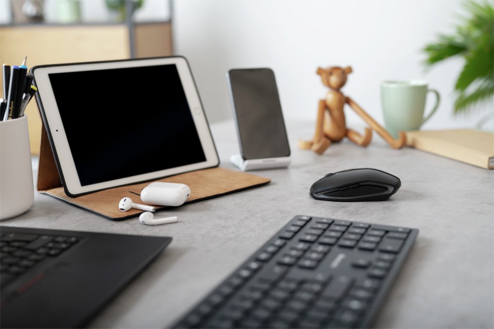 Cherry GENTIX BT | Ambidextrous Draadloze Muis | Bluetooth | 2000 DPI | Zwart - Essentify